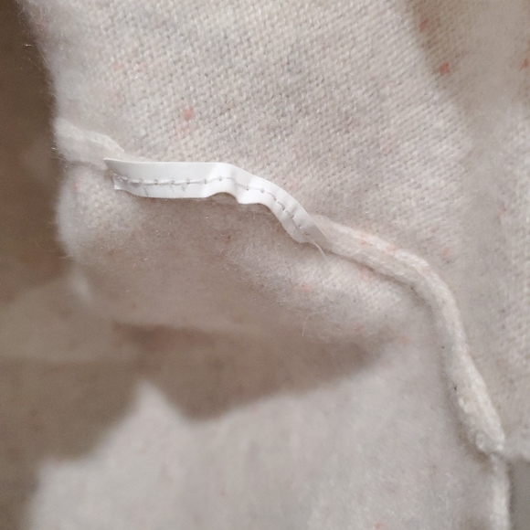 Club Monaco 100% Cashmere Blush Pink Sweater - Picture 10 of 11